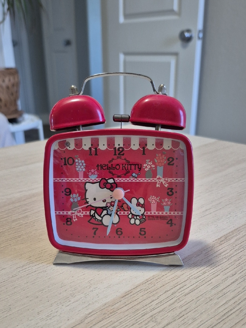 Hello Kitty Red and Pink Retro Twin Bell Alarm Clock, Sanrio 2000